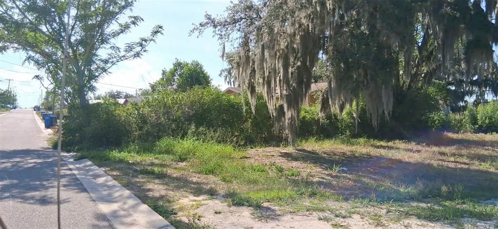 For Sale: $16,000 (0.12 acres)