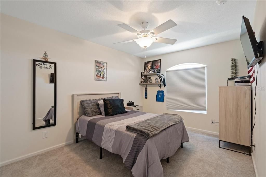 For Sale: $514,900 (3 beds, 2 baths, 2283 Square Feet)