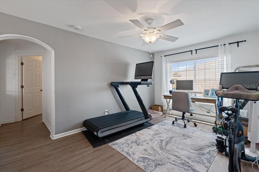 For Sale: $514,900 (3 beds, 2 baths, 2283 Square Feet)