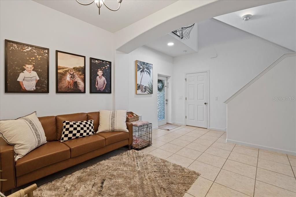 For Sale: $514,900 (3 beds, 2 baths, 2283 Square Feet)