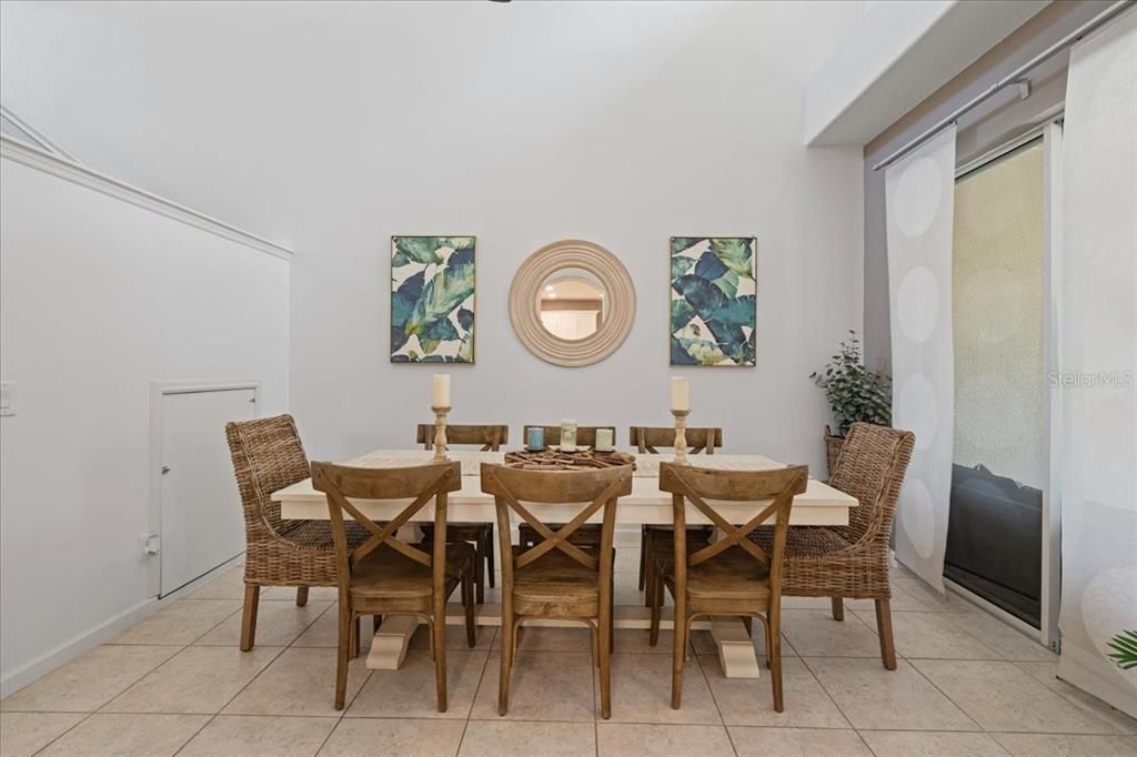 For Sale: $514,900 (3 beds, 2 baths, 2283 Square Feet)