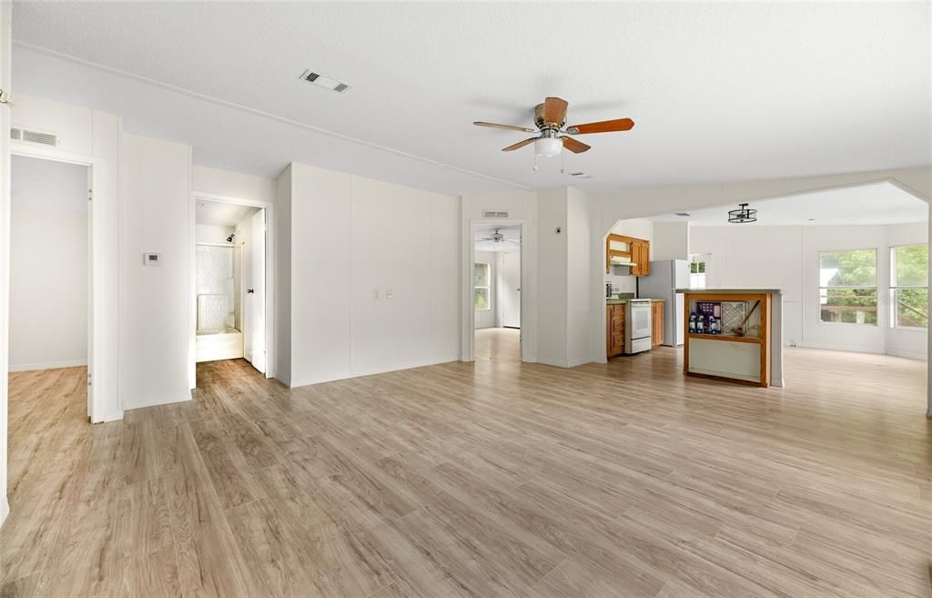 En Venta: $219,900 (3 camas, 2 baños, 1186 Pies cuadrados)