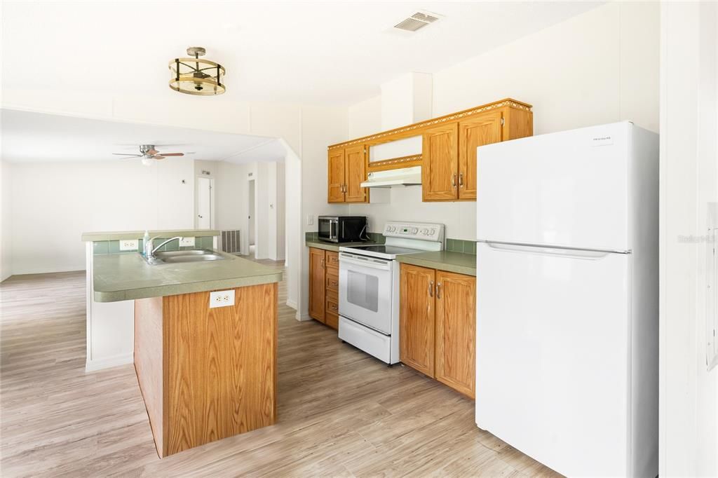 En Venta: $219,900 (3 camas, 2 baños, 1186 Pies cuadrados)