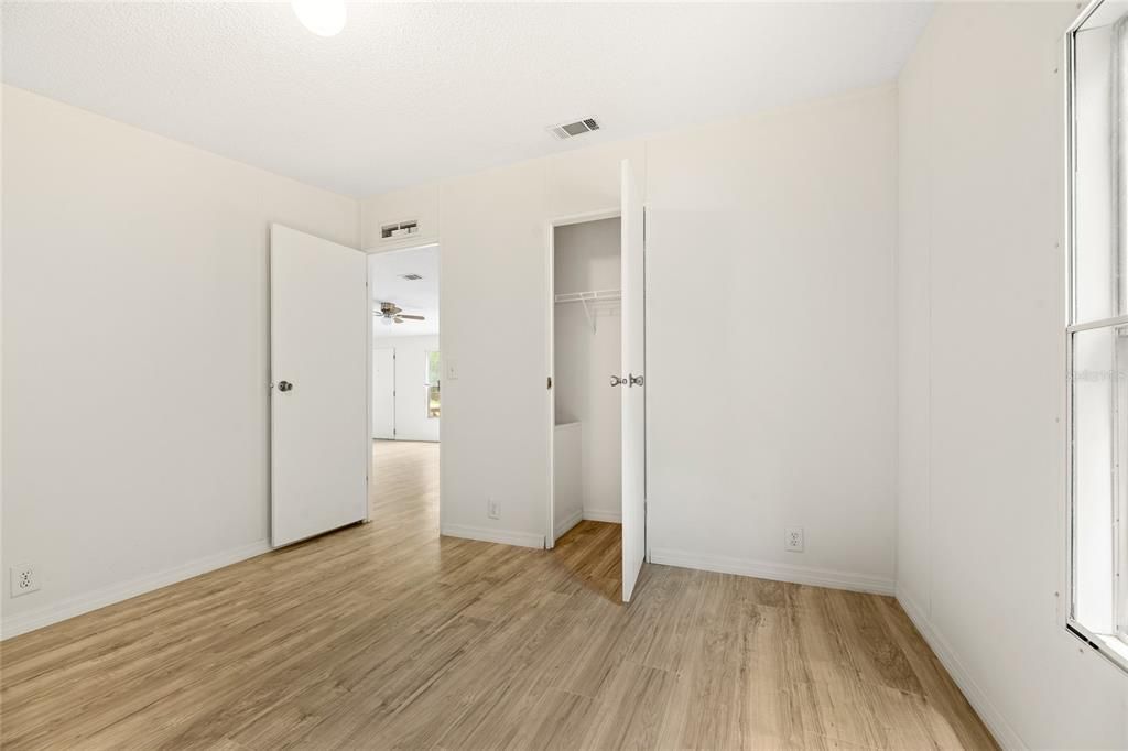En Venta: $219,900 (3 camas, 2 baños, 1186 Pies cuadrados)