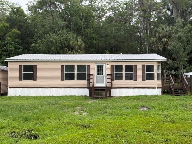 For Sale: $219,800 (3 beds, 2 baths, 1186 Square Feet)