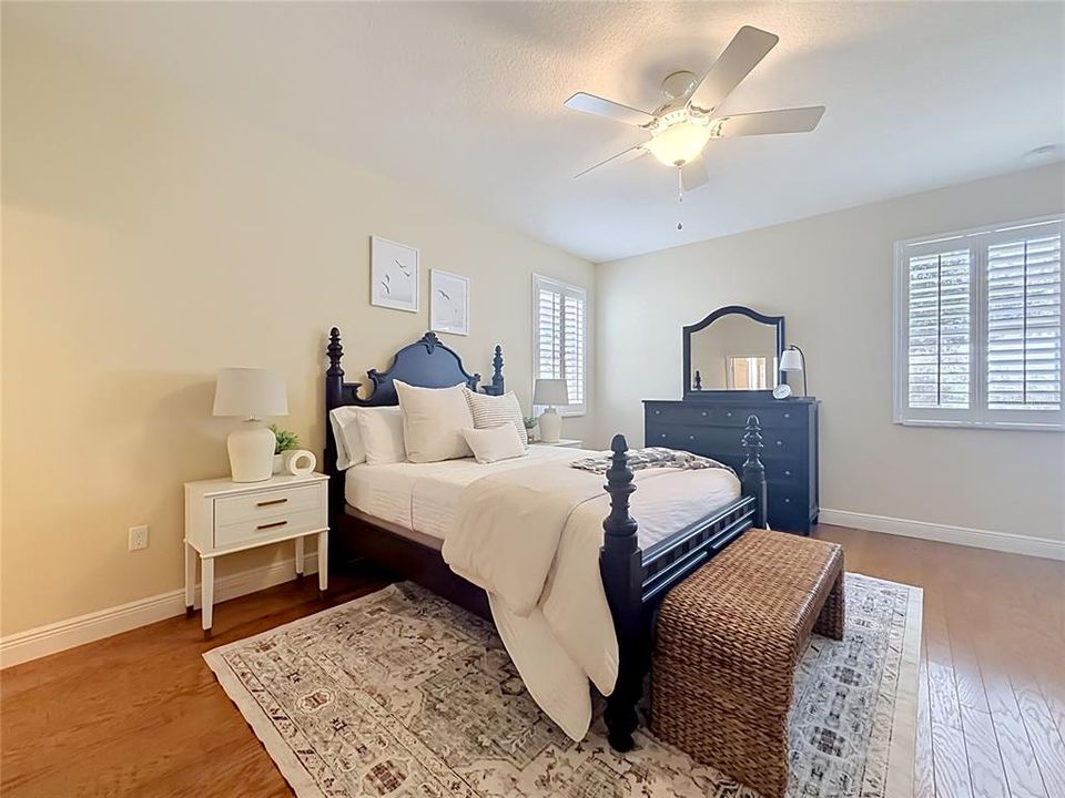For Sale: $349,000 (4 beds, 2 baths, 2004 Square Feet)
