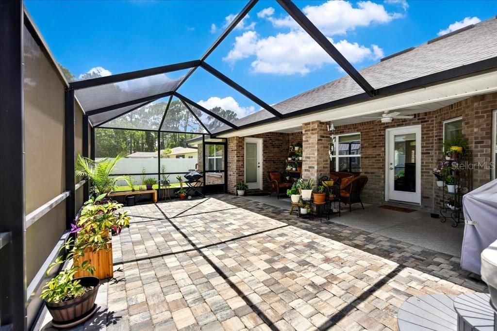 For Sale: $460,000 (4 beds, 3 baths, 2508 Square Feet)