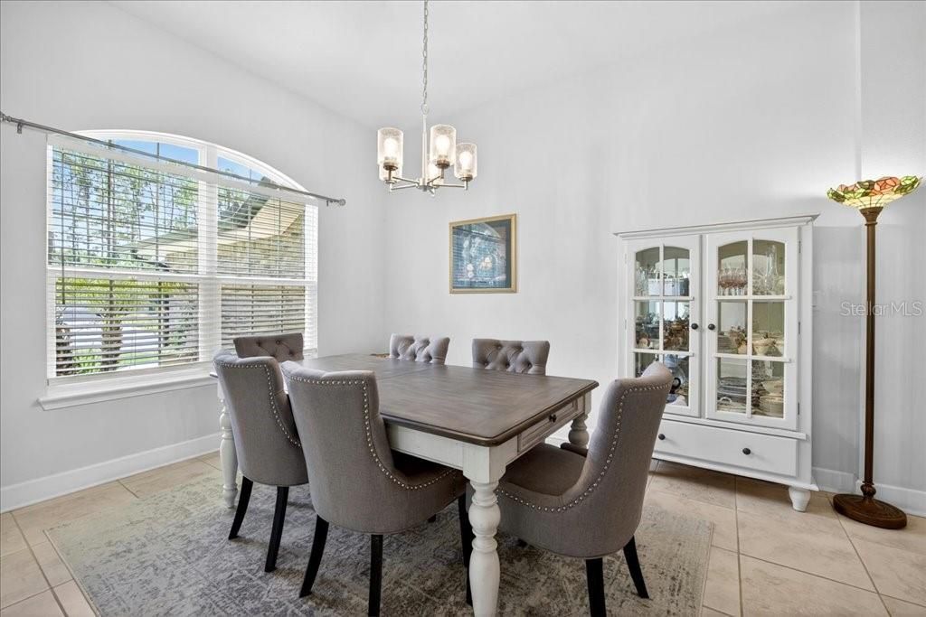 For Sale: $460,000 (4 beds, 3 baths, 2508 Square Feet)