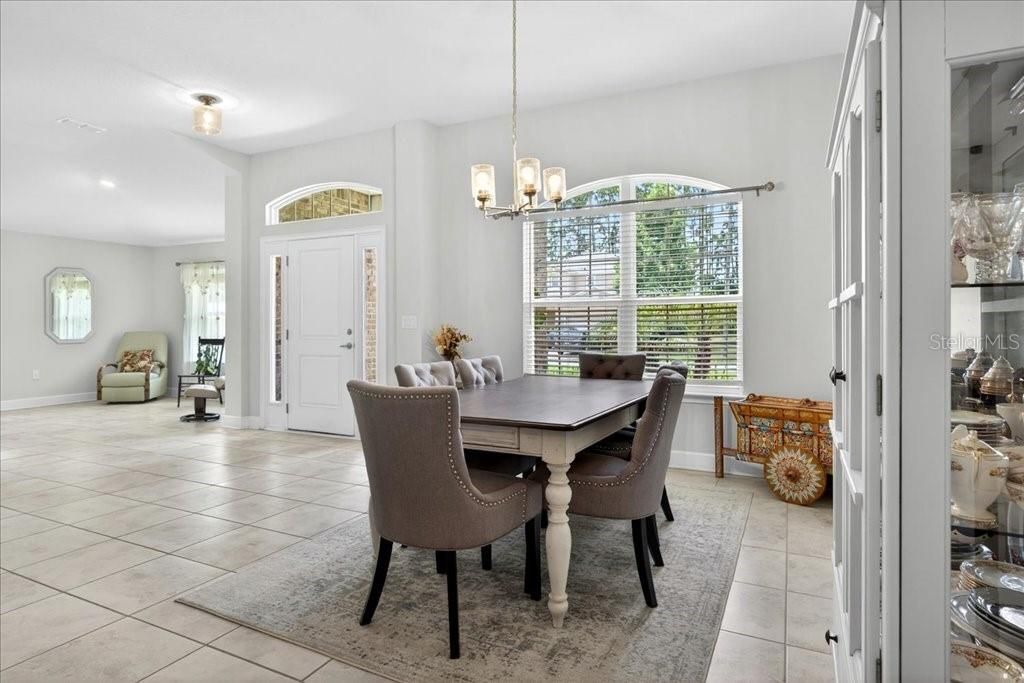 For Sale: $460,000 (4 beds, 3 baths, 2508 Square Feet)