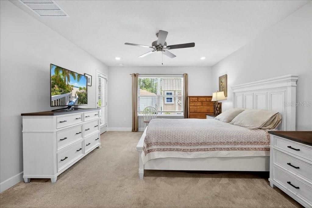 For Sale: $460,000 (4 beds, 3 baths, 2508 Square Feet)