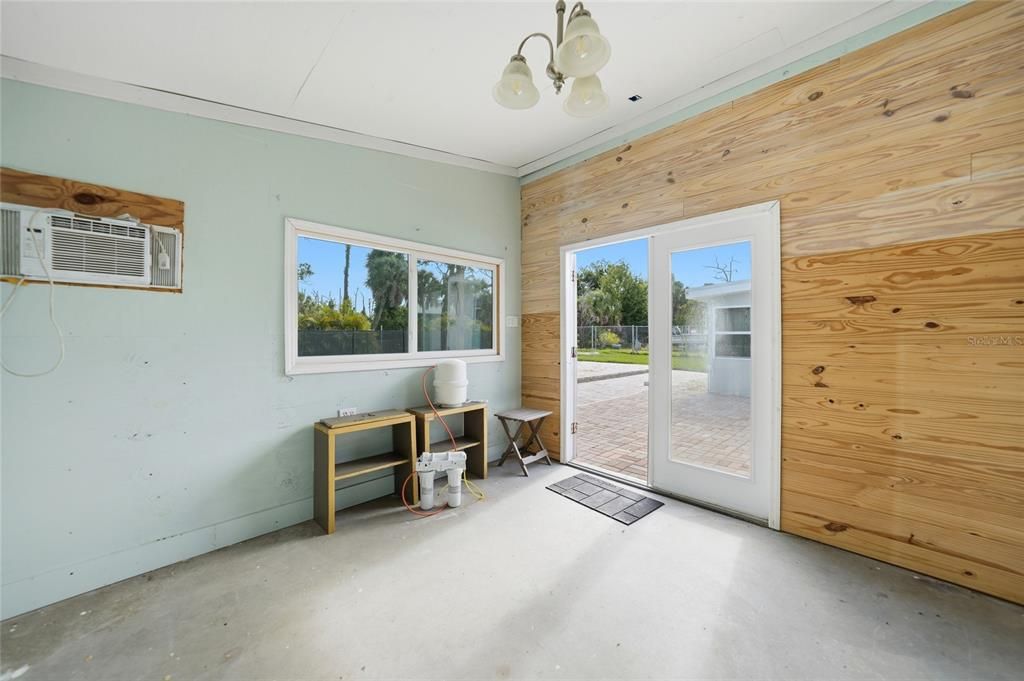 На продажу: $249,900 (3 спален, 2 ванн, 1200 Квадратных фут)
