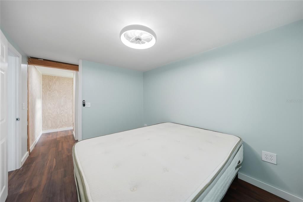 На продажу: $249,900 (3 спален, 2 ванн, 1200 Квадратных фут)
