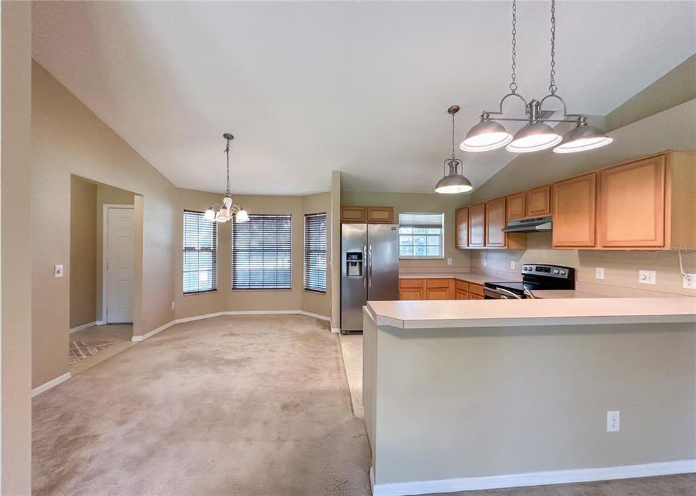 For Rent: $2,865 (3 beds, 2 baths, 1591 Square Feet)