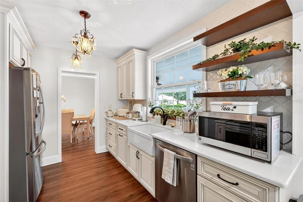 For Rent: $4,900 (3 beds, 2 baths, 3140 Square Feet)
