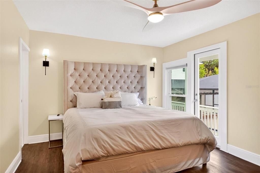 For Rent: $4,900 (3 beds, 2 baths, 3140 Square Feet)