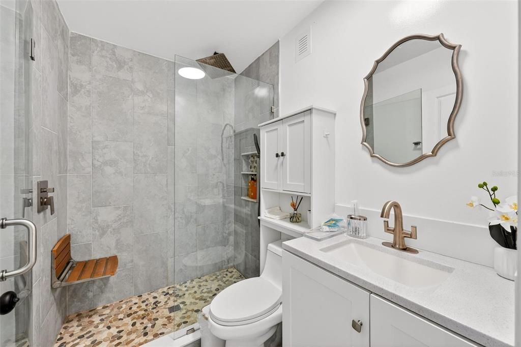 For Rent: $4,900 (3 beds, 2 baths, 3140 Square Feet)