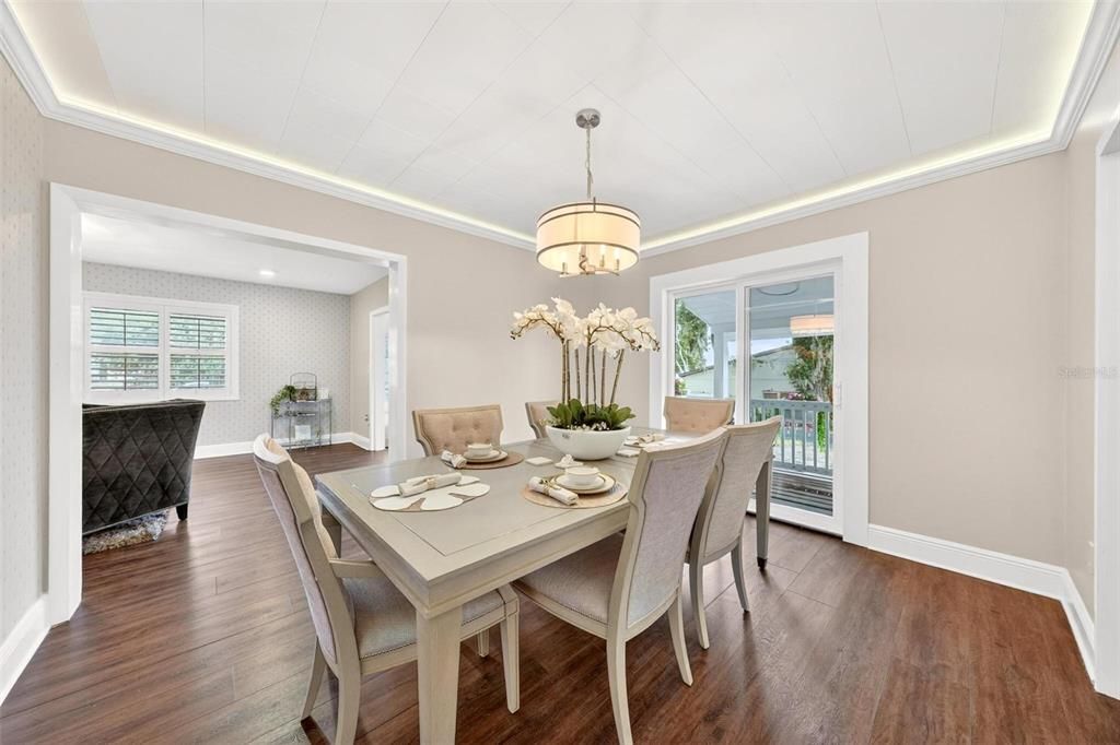 For Rent: $4,900 (3 beds, 2 baths, 3140 Square Feet)