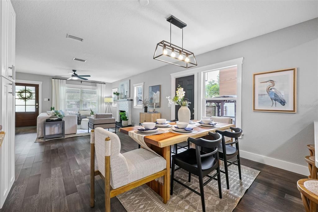 Active With Contract: $750,000 (4 beds, 2 baths, 1692 Square Feet)