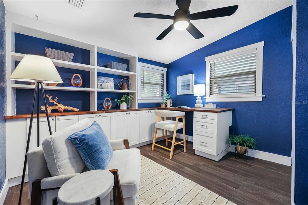 Active With Contract: $750,000 (4 beds, 2 baths, 1692 Square Feet)