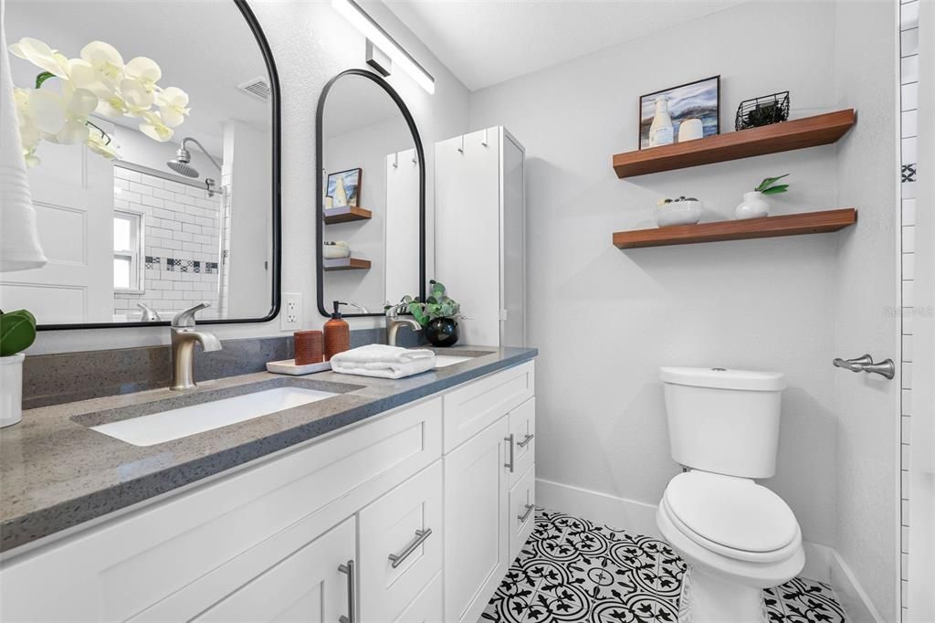 Active With Contract: $750,000 (4 beds, 2 baths, 1692 Square Feet)