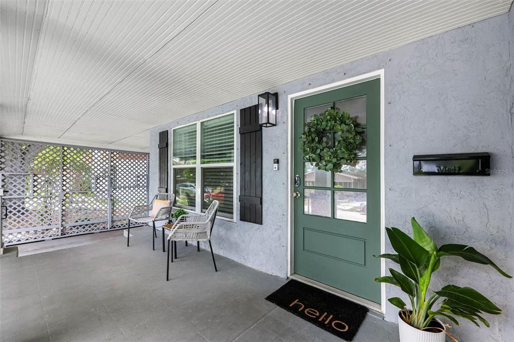 Active With Contract: $750,000 (4 beds, 2 baths, 1692 Square Feet)