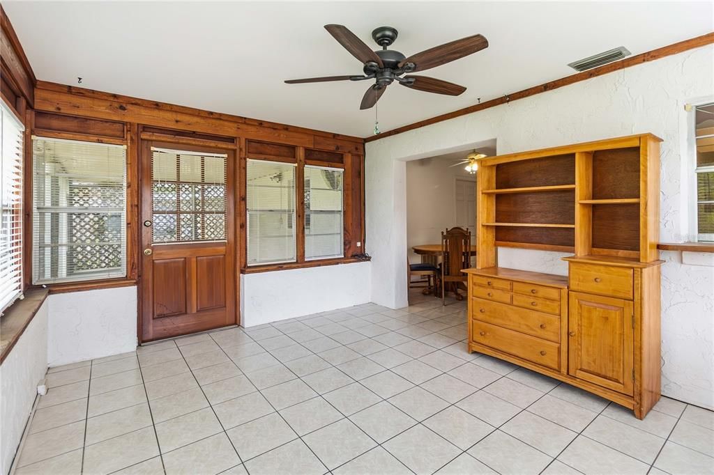 En Venta: $320,000 (2 camas, 2 baños, 1512 Pies cuadrados)