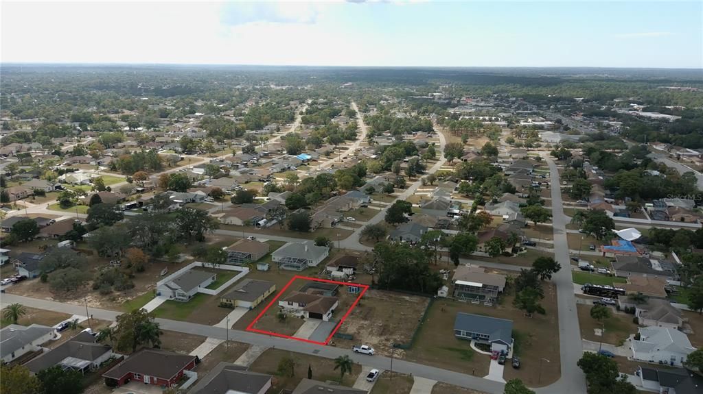 For Sale: $299,900 (2 beds, 2 baths, 1196 Square Feet)