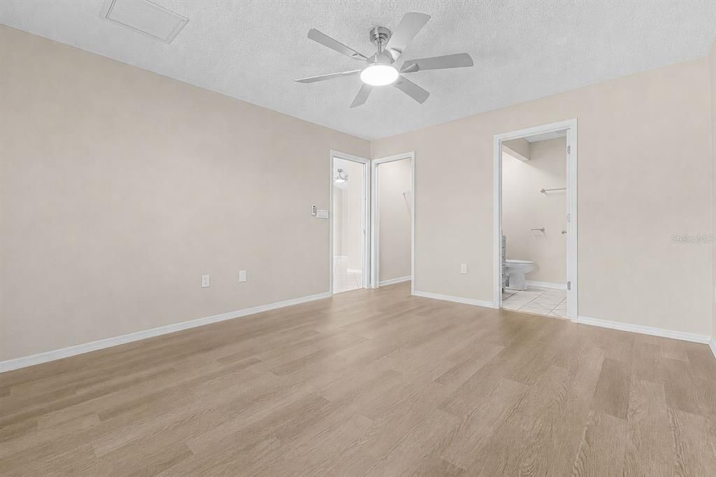 En Venta: $325,000 (3 camas, 2 baños, 1309 Pies cuadrados)