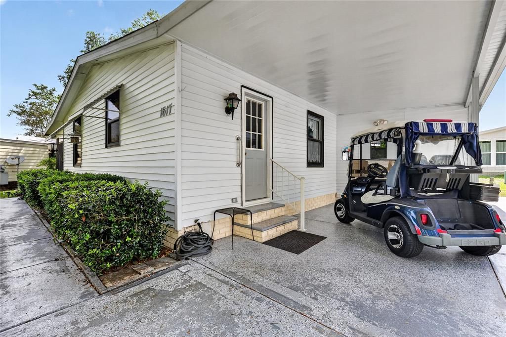 Active With Contract: $130,000 (2 beds, 1 baths, 832 Square Feet)