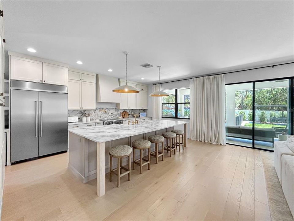 For Sale: $1,250,000 (4 beds, 3 baths, 3751 Square Feet)