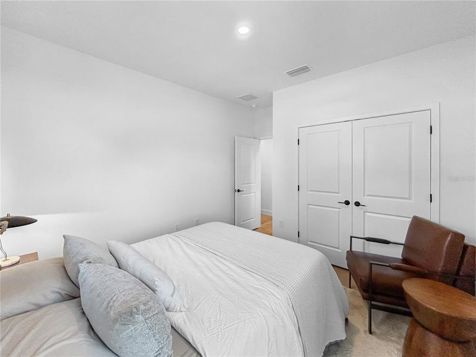 For Sale: $1,250,000 (4 beds, 3 baths, 3751 Square Feet)