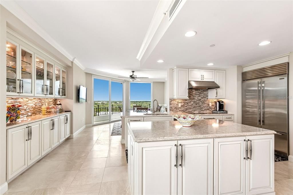 For Sale: $1,598,800 (2 beds, 2 baths, 2478 Square Feet)