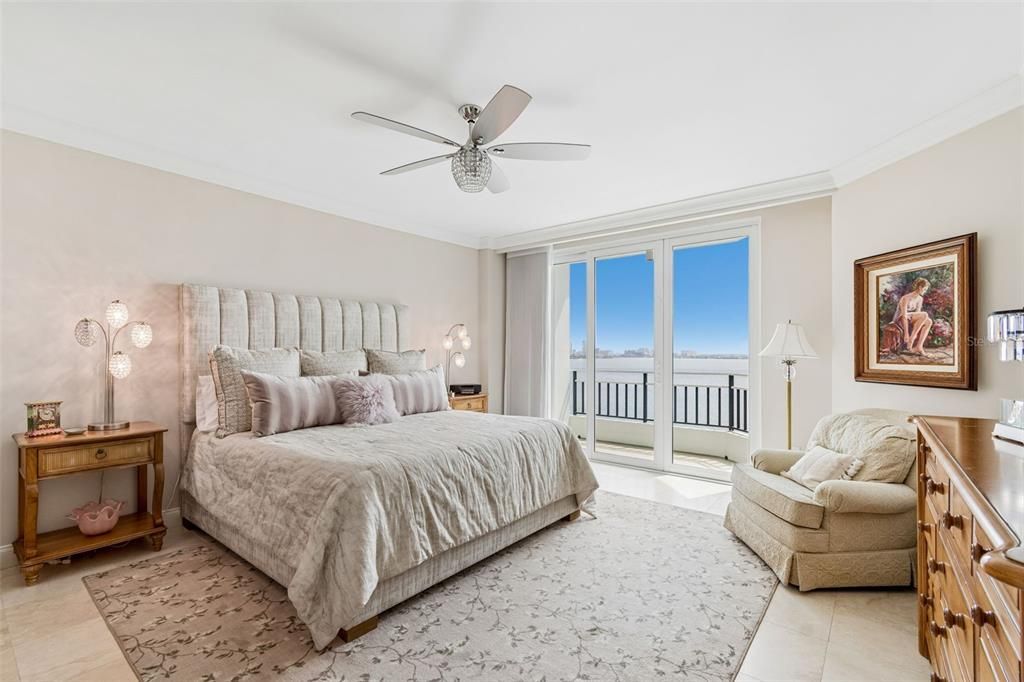 For Sale: $1,598,800 (2 beds, 2 baths, 2478 Square Feet)
