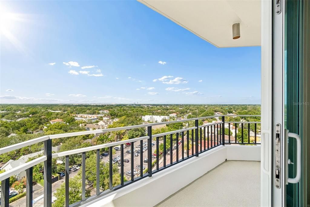 For Sale: $1,598,800 (2 beds, 2 baths, 2478 Square Feet)