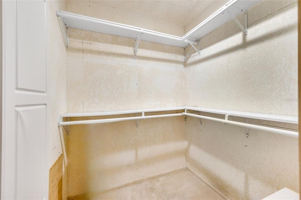 На продажу: $212,000 (2 спален, 2 ванн, 1000 Квадратных фут)