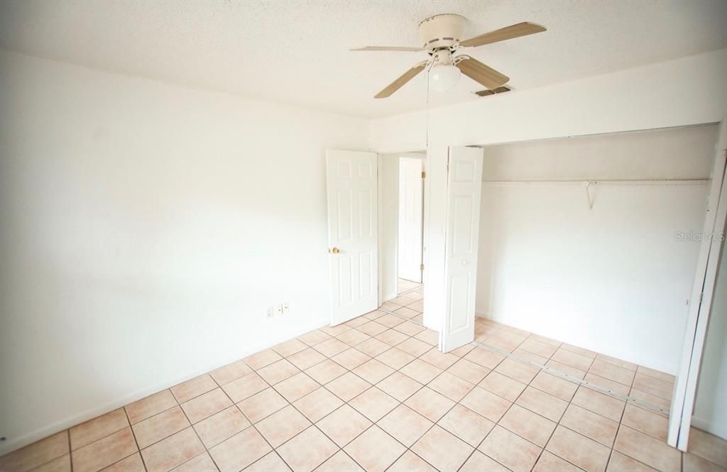 For Sale: $235,000 (3 beds, 2 baths, 1572 Square Feet)