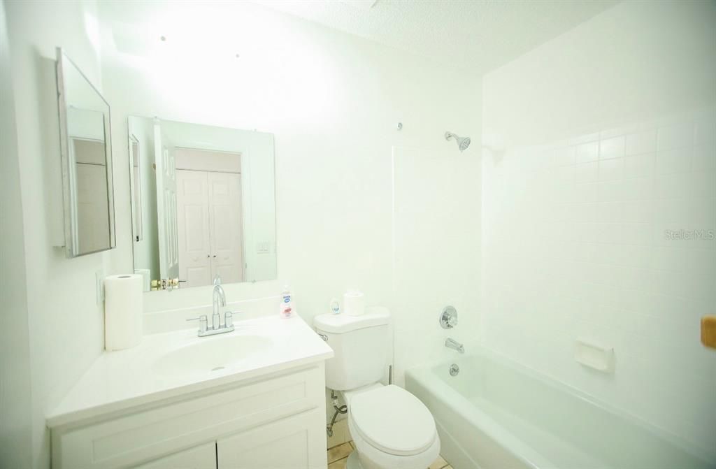 For Sale: $235,000 (3 beds, 2 baths, 1572 Square Feet)