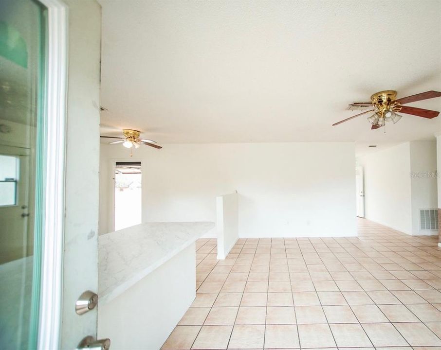 For Sale: $235,000 (3 beds, 2 baths, 1572 Square Feet)
