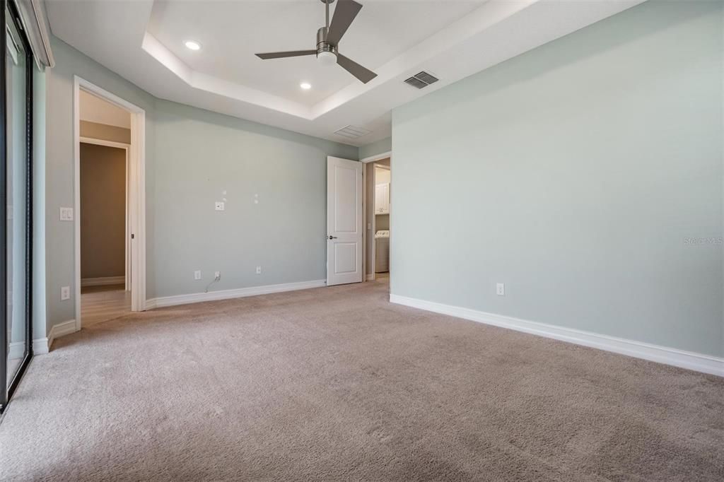 For Rent: $2,800 (3 beds, 2 baths, 2047 Square Feet)