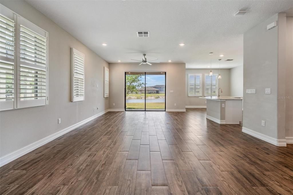 For Rent: $2,800 (3 beds, 2 baths, 2047 Square Feet)