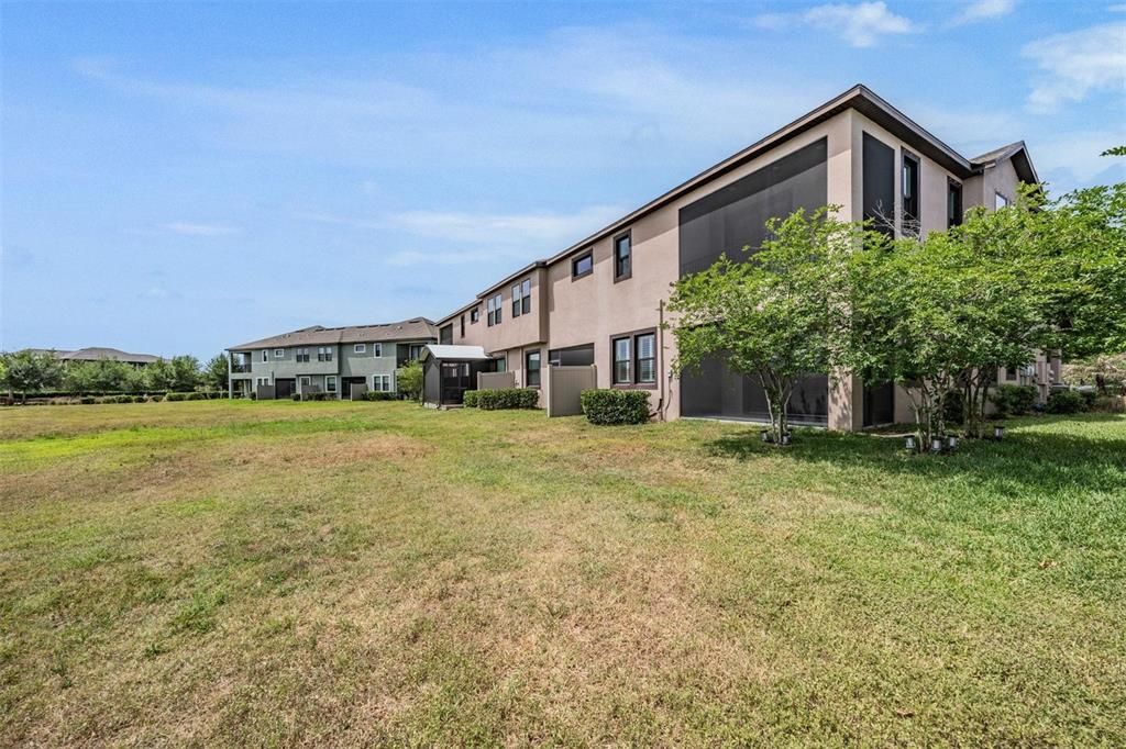 For Rent: $2,800 (3 beds, 2 baths, 2047 Square Feet)