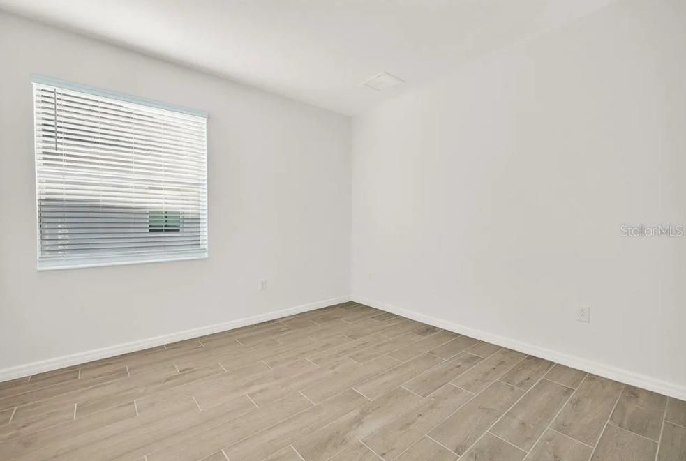 En Renta: $2,795 (2 camas, 2 baños, 1946 Pies cuadrados)