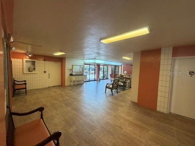 For Rent: $1,850 (2 beds, 2 baths, 1351 Square Feet)