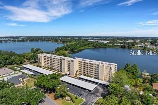For Rent: $1,850 (2 beds, 2 baths, 1351 Square Feet)
