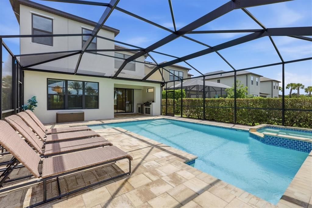 For Sale: $740,000 (4 beds, 3 baths, 2940 Square Feet)