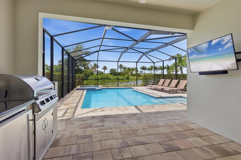For Sale: $740,000 (4 beds, 3 baths, 2940 Square Feet)