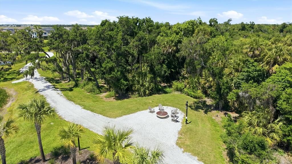 For Sale: $740,000 (4 beds, 3 baths, 2940 Square Feet)