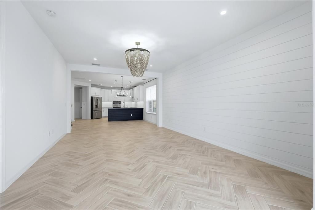 For Sale: $740,000 (4 beds, 3 baths, 2940 Square Feet)
