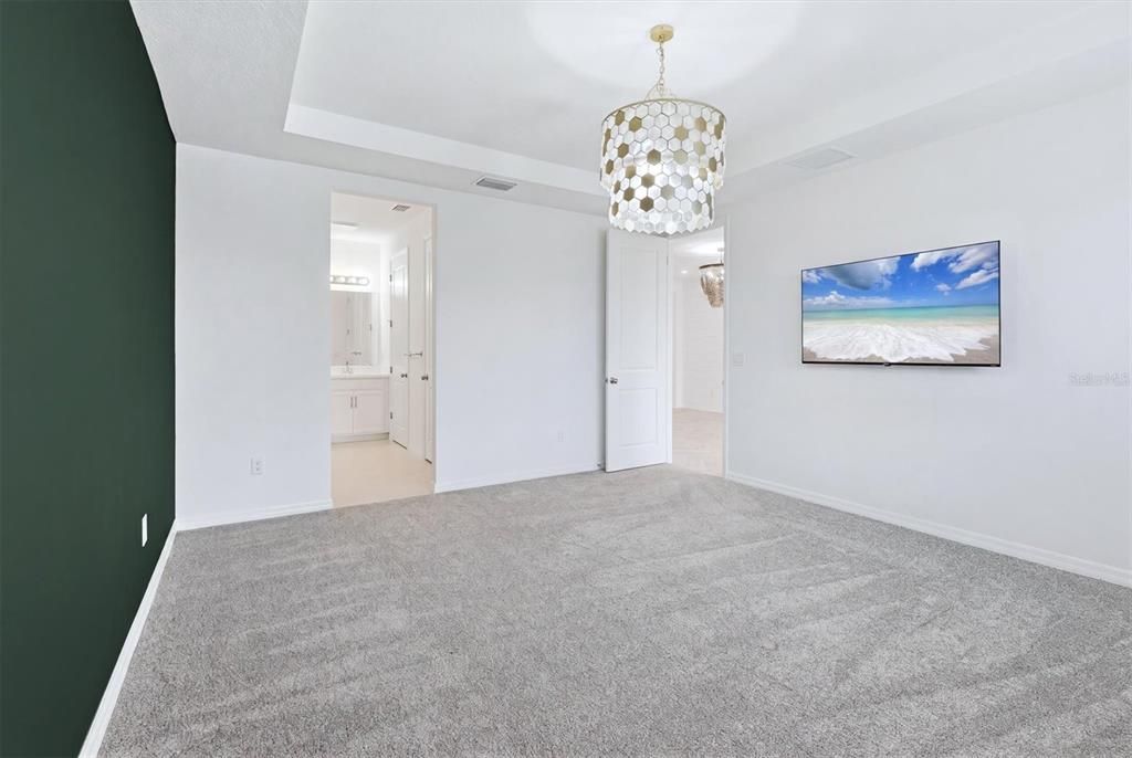 For Sale: $740,000 (4 beds, 3 baths, 2940 Square Feet)