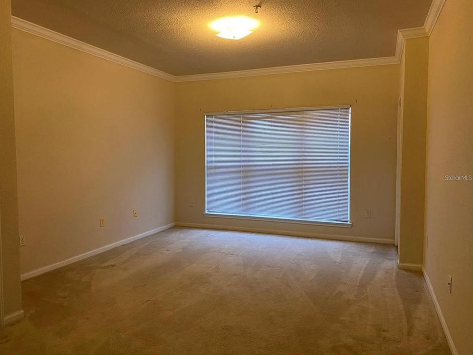 For Rent: $1,450 (1 beds, 1 baths, 660 Square Feet)